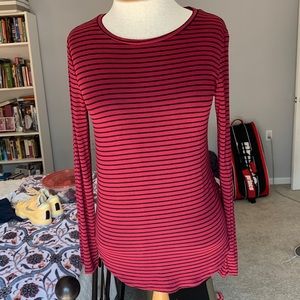 Red and black stripped long sleep shirt
